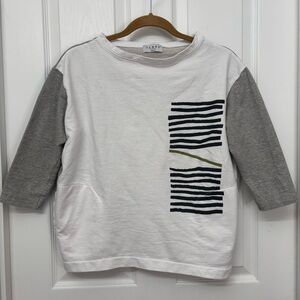 Ivory Graphic Pocket Top | Terra Size S